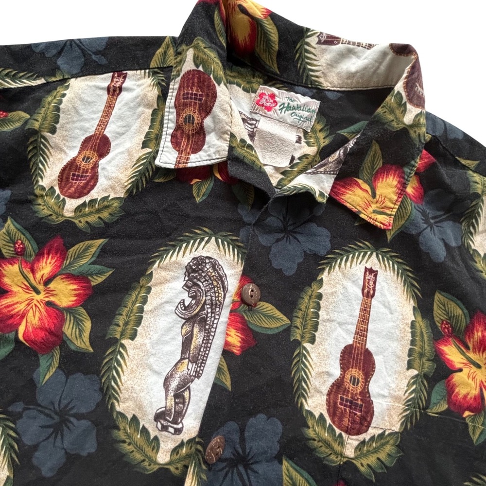 Hilo Hattie Hawaiian Shirt Mens Large Black Tiki Ukulele Hibiscus Tropical Aloha
